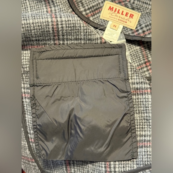 Miller Ranch presented by Cinch Men’s Western Wool Plaid Notched Vest - Picture 4 of 10